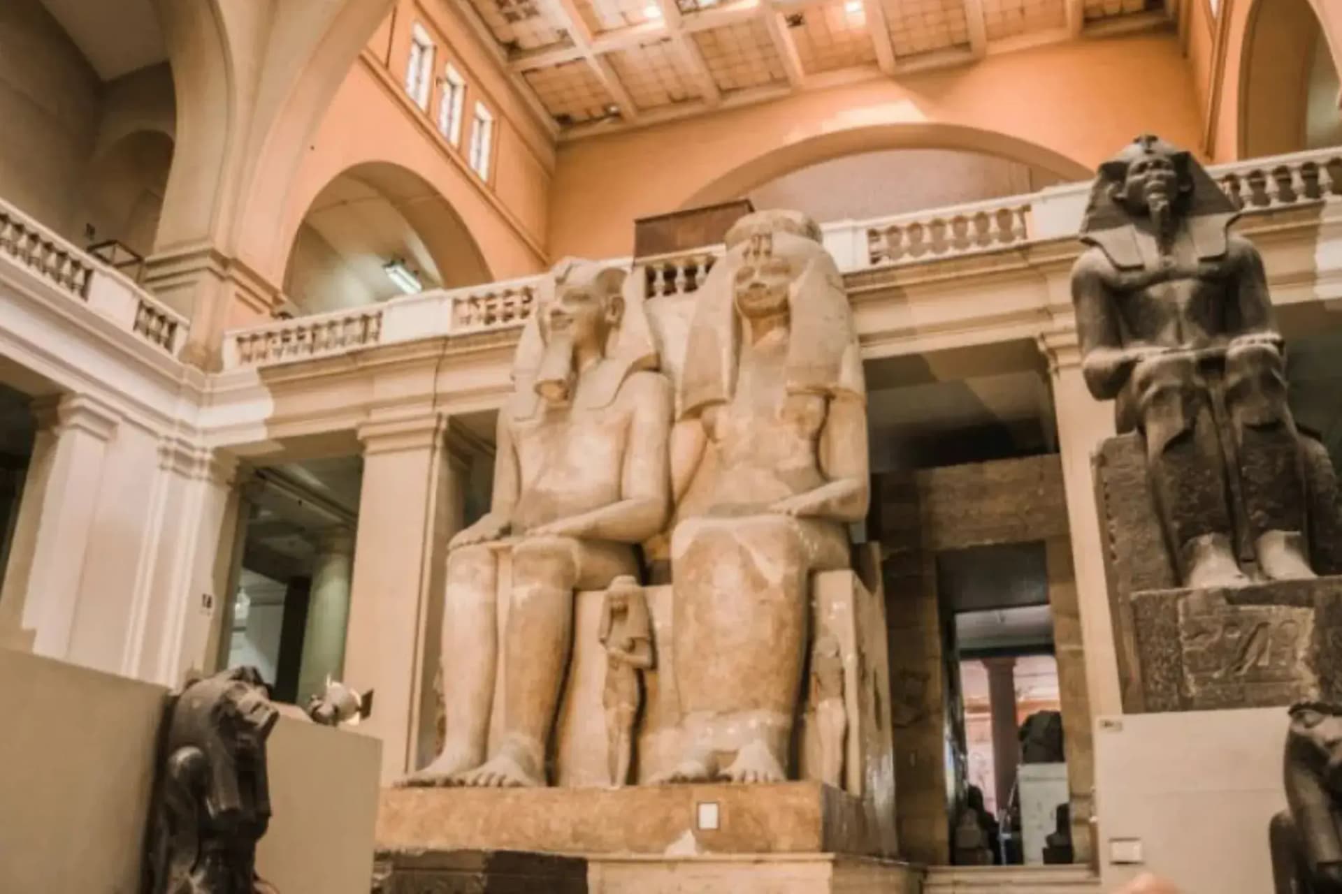 Cairo Bus Tour: Pyramids & Museum from Hurghada tour – thumbnail 4