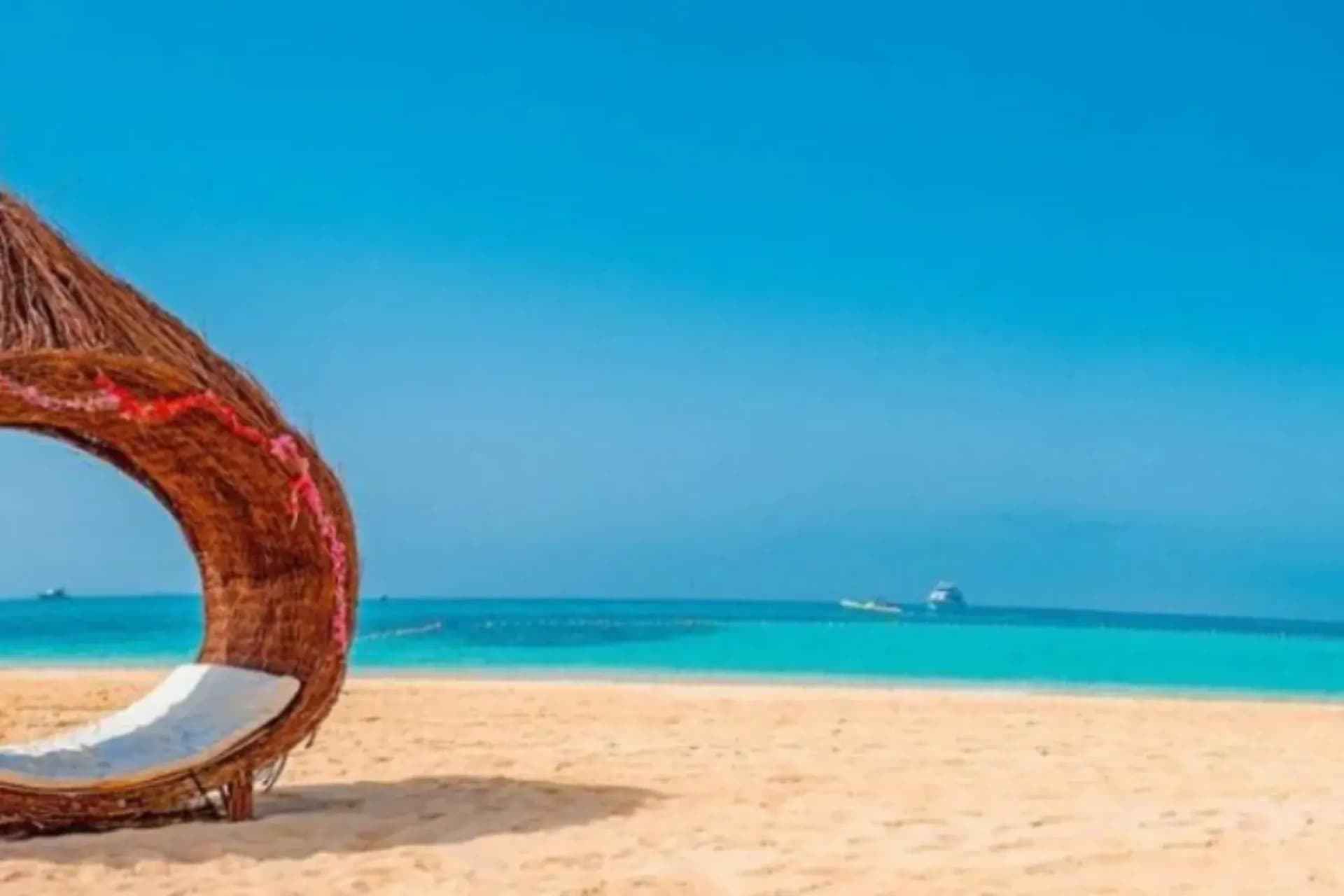 Hula Hula Island Hurghada – Full Day Snorkeling Trip tour – thumbnail 2